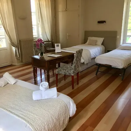 Ξενοδοχείο Des Bains 2*